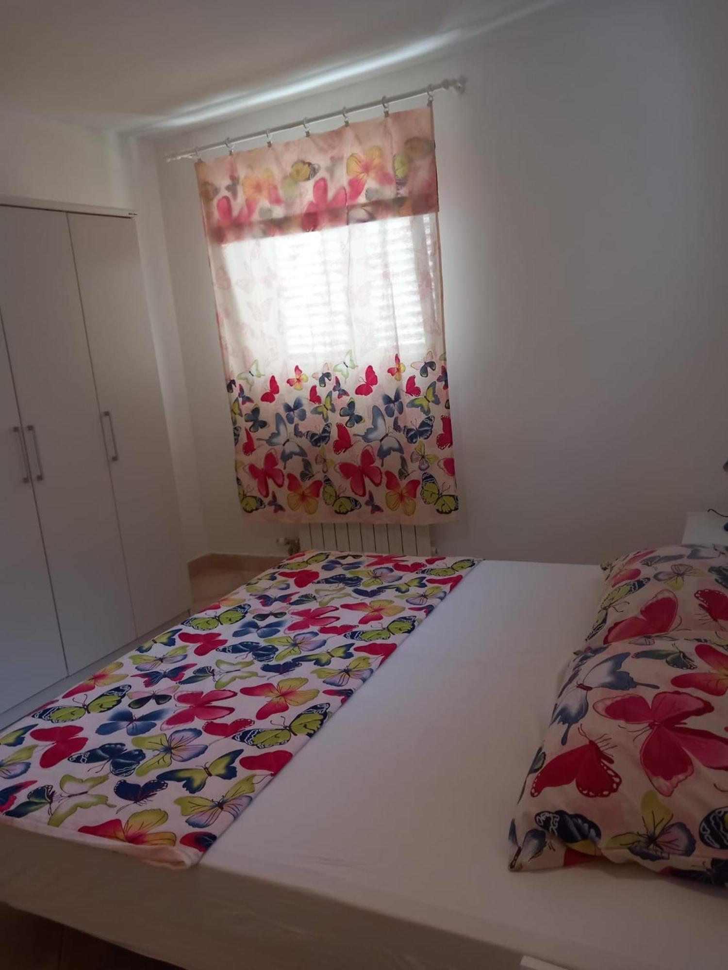 Karin Apartmani Hani Горни Карин Екстериор снимка